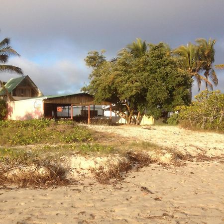 Hospedaje Casa Soleil Puerto Villamil Buitenkant foto